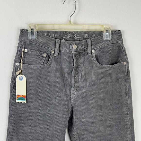 Daily Blue NEW Grey Corduroy Boost Straight Leg Jean Women's Size 27 Button Fly - Picture 5 of 11
